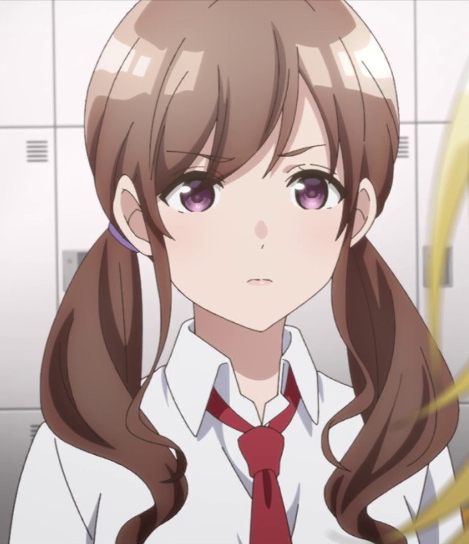 神前真央